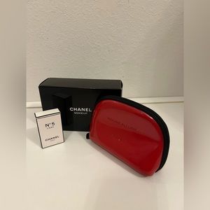 CHANEL bundle 🌺make up bag and  mini perfume